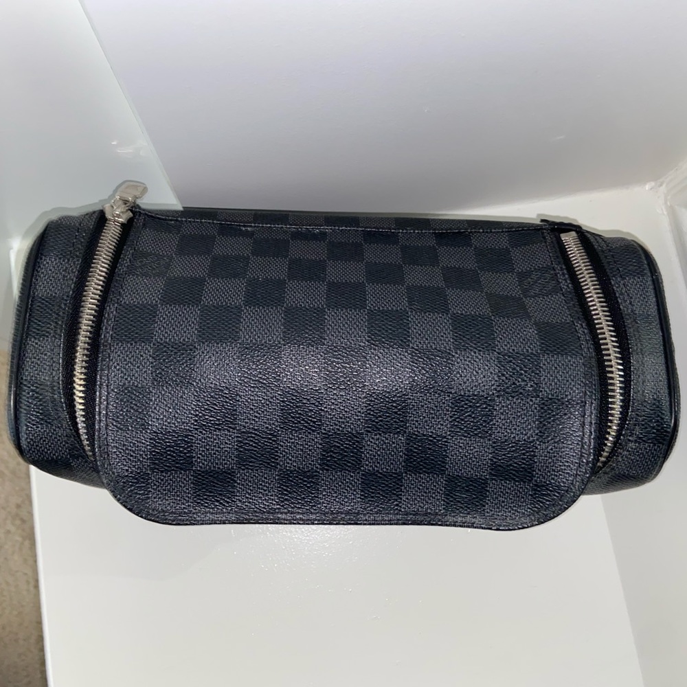 Louis Vuitton Authentic Men’s Travel Case